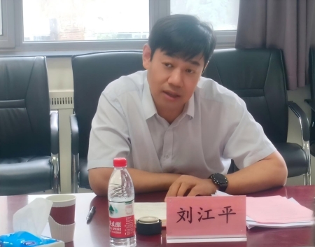 图片1(一、二段之间).jpg